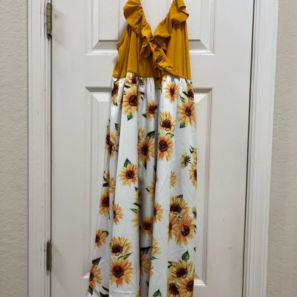 SHEIN Yellow and White Sunflower Jumpsuit